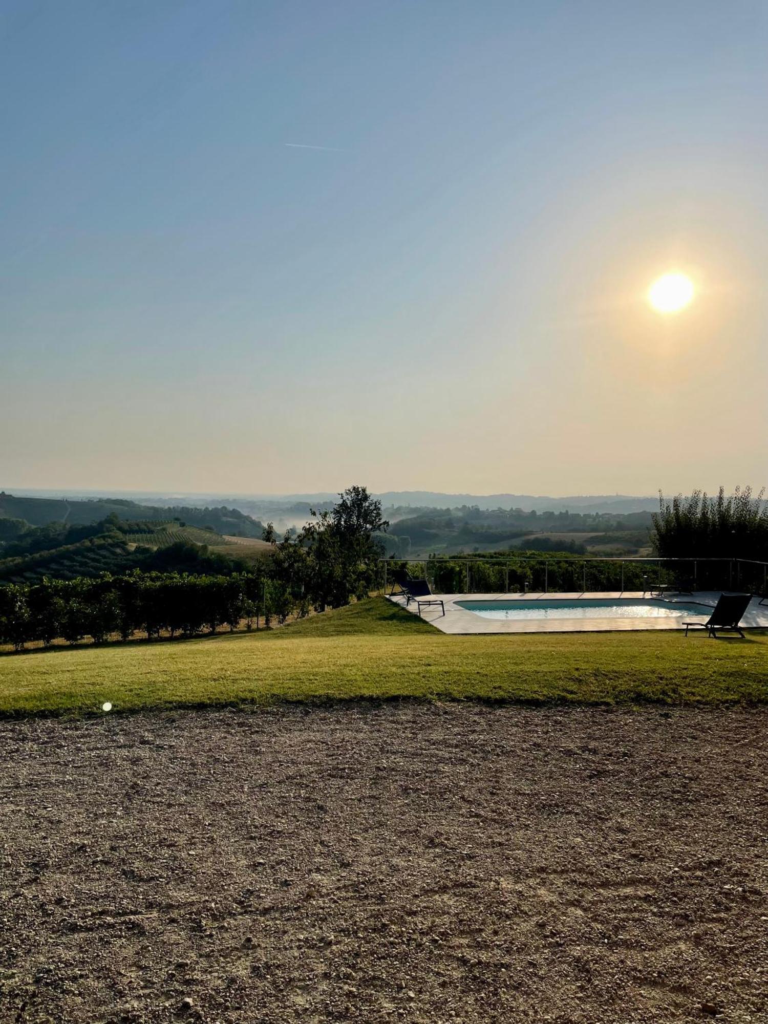 Ca' Colomba Villa San Damiano dʼAsti Kültér fotó