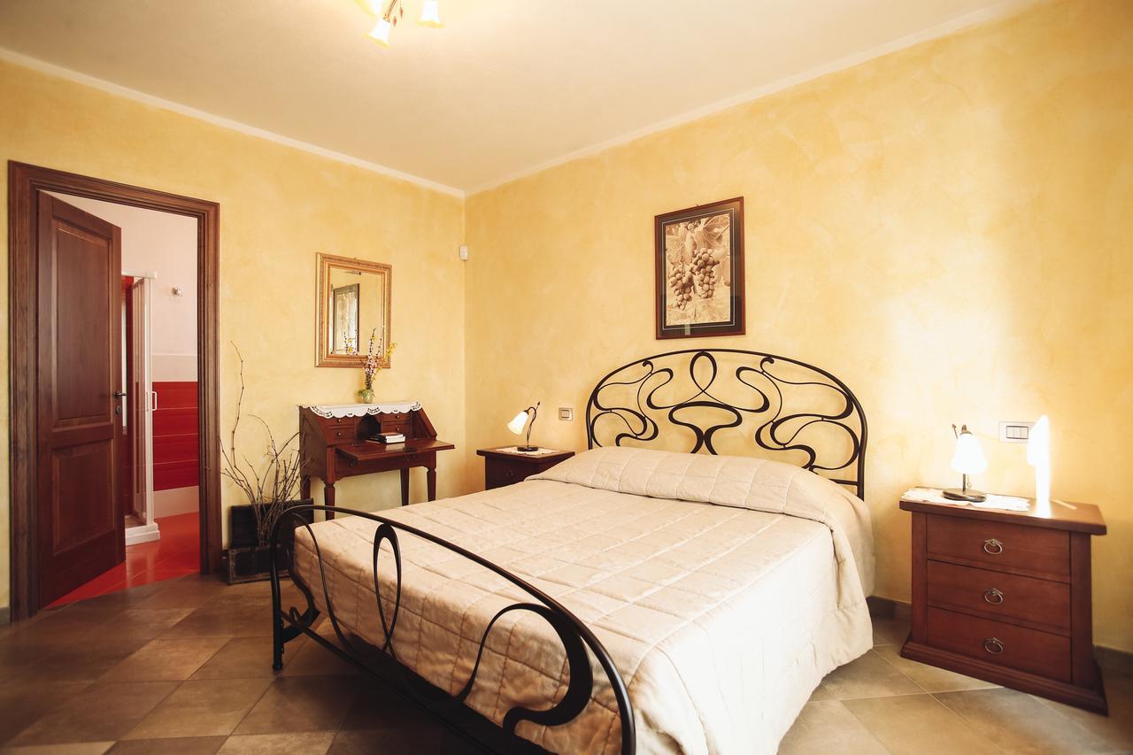 Ca' Colomba Villa San Damiano dʼAsti Kültér fotó