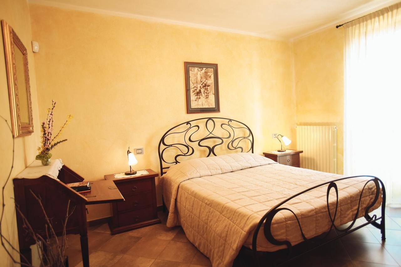 Ca' Colomba Villa San Damiano dʼAsti Kültér fotó